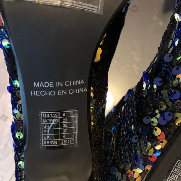 Ladies Sequin Booties - Picture 4 of 7